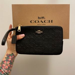 Coach